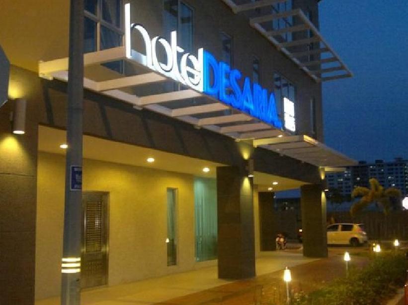 Hotel Desaria Petaling Jaya Exterior foto