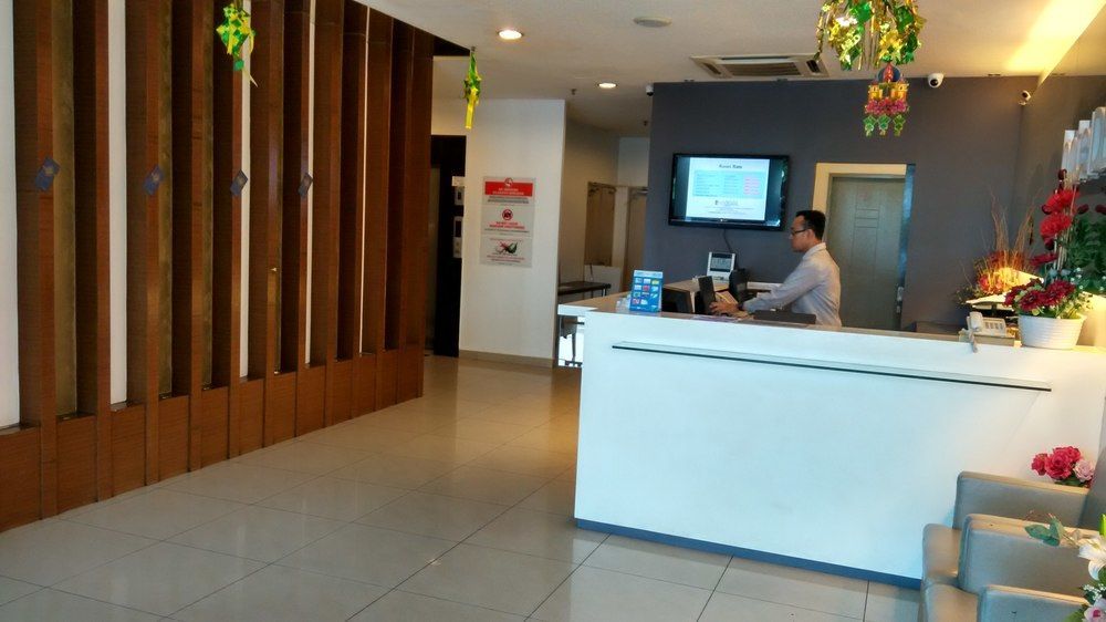 Hotel Desaria Petaling Jaya Exterior foto